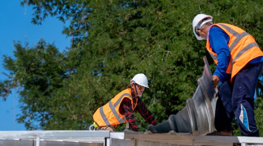 Professional new roof installation services in Coal City, IN